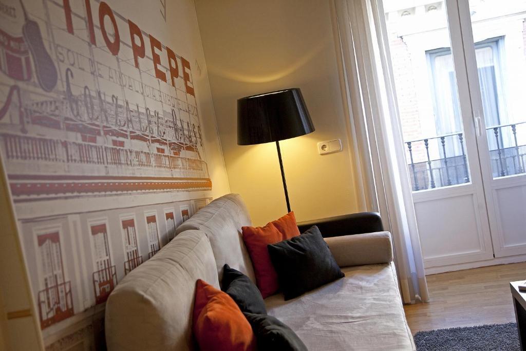 Metropol Rooms Madrid Ruang foto